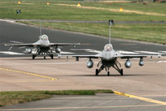 RNoAF F-16AM s/n 672 and F-16BM s/n 304