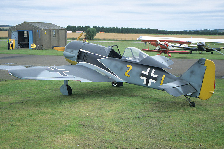 War Replica Fw190 G-SYFW